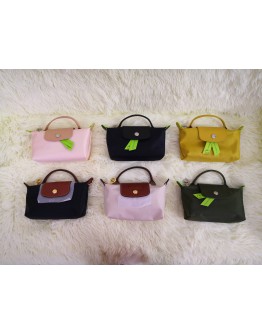 【LONGCHAMP】Le Pliage Original Pouch With Handle 迷你饺子包（没有长肩带）